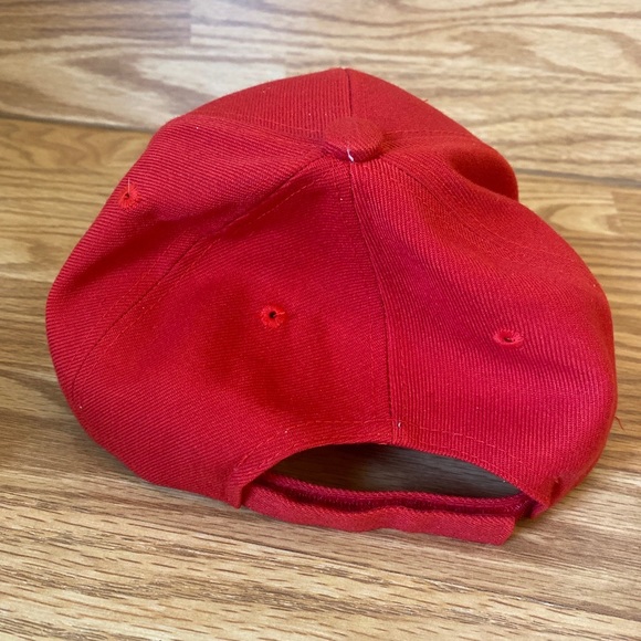 City Hunter OSFA Chicago Spell Out Hook & Loop Adjustable Cap Red Embroidered. - Picture 11 of 12
